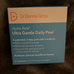 Dr. Dennis Gross Blue Skincare Peel